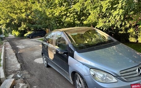 Mercedes-Benz B-Класс, 2005 год, 315 000 рублей, 1 фотография