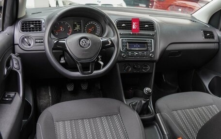 Volkswagen Polo VI (EU Market), 2015 год, 1 160 000 рублей, 6 фотография