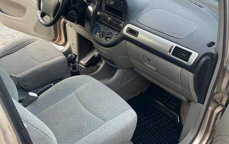 Chevrolet Rezzo, 2008 год, 295 000 рублей, 17 фотография
