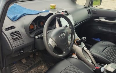 Toyota Auris II, 2008 год, 820 000 рублей, 1 фотография