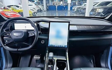 Geely Atlas, 2023 год, 1 430 000 рублей, 10 фотография