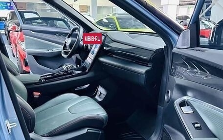 Geely Atlas, 2023 год, 1 430 000 рублей, 8 фотография