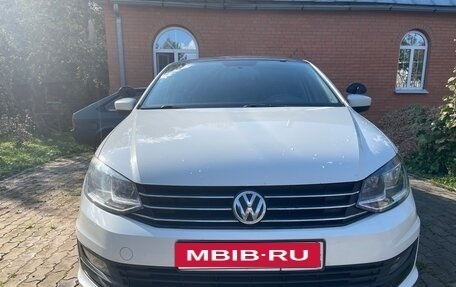 Volkswagen Polo VI (EU Market), 2018 год, 1 000 000 рублей, 1 фотография