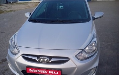 Hyundai Solaris II рестайлинг, 2011 год, 750 000 рублей, 1 фотография