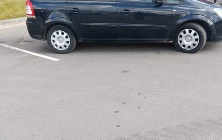 Opel Zafira B, 2012 год, 630 000 рублей, 8 фотография