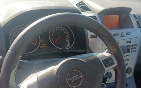 Opel Zafira B, 2012 год, 630 000 рублей, 6 фотография