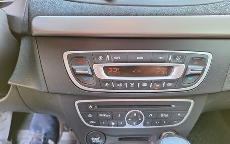 Renault Fluence I, 2012 год, 620 000 рублей, 2 фотография