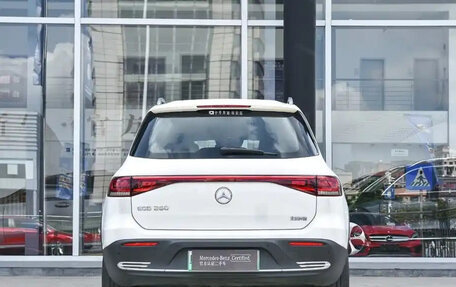 Mercedes-Benz EQB, 2022 год, 2 258 888 рублей, 5 фотография