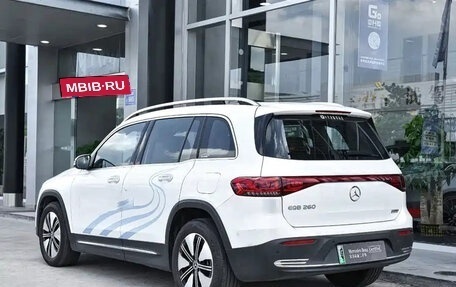 Mercedes-Benz EQB, 2022 год, 2 258 888 рублей, 6 фотография