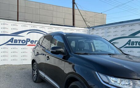 Mitsubishi Outlander III рестайлинг 3, 2017 год, 2 108 000 рублей, 5 фотография