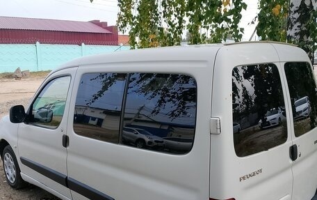 Peugeot Partner II рестайлинг 2, 2009 год, 450 000 рублей, 3 фотография