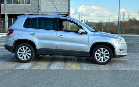 Volkswagen Tiguan I, 2010 год, 790 000 рублей, 5 фотография