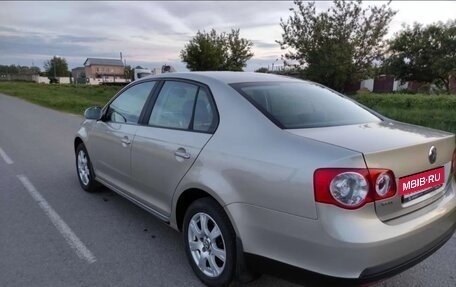 Volkswagen Jetta VI, 2008 год, 820 000 рублей, 1 фотография