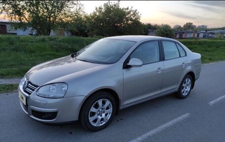 Volkswagen Jetta VI, 2008 год, 820 000 рублей, 4 фотография