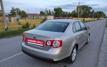 Volkswagen Jetta VI, 2008 год, 820 000 рублей, 2 фотография