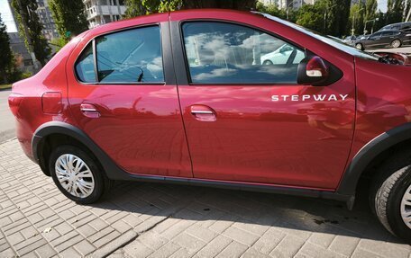 Renault Logan II, 2020 год, 939 000 рублей, 5 фотография