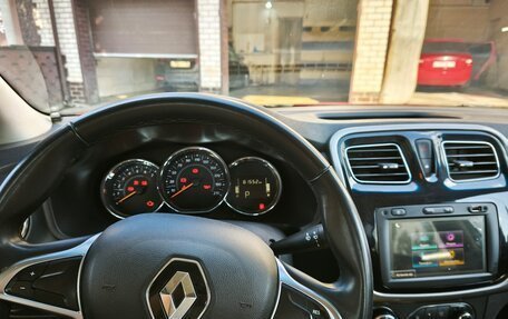 Renault Logan II, 2020 год, 939 000 рублей, 13 фотография
