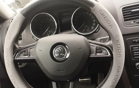Skoda Yeti I рестайлинг, 2014 год, 1 330 000 рублей, 15 фотография