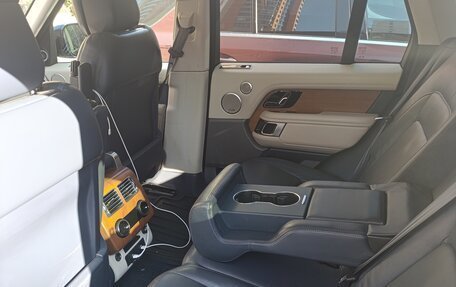 Land Rover Range Rover IV рестайлинг, 2018 год, 6 500 000 рублей, 16 фотография