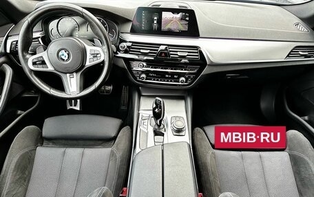 BMW 5 серия, 2020 год, 3 800 000 рублей, 20 фотография