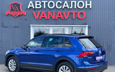 Volkswagen Tiguan II, 2019 год, 2 490 000 рублей, 6 фотография