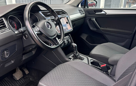 Volkswagen Tiguan II, 2019 год, 2 490 000 рублей, 9 фотография