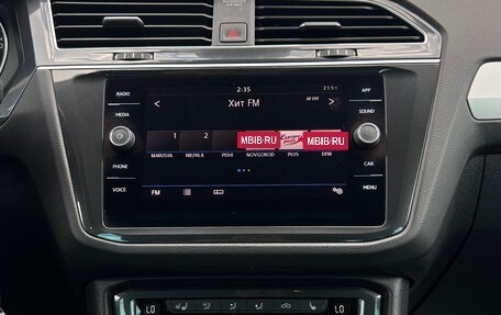Volkswagen Tiguan II, 2019 год, 2 490 000 рублей, 16 фотография
