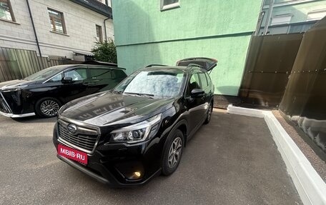 Subaru Forester, 2018 год, 2 045 000 рублей, 1 фотография