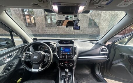 Subaru Forester, 2018 год, 2 045 000 рублей, 7 фотография