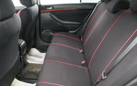 Toyota Avensis III рестайлинг, 2006 год, 849 000 рублей, 28 фотография
