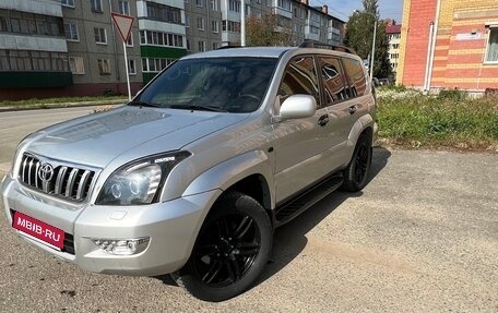 Toyota Land Cruiser Prado 120 рестайлинг, 2003 год, 1 290 000 рублей, 1 фотография