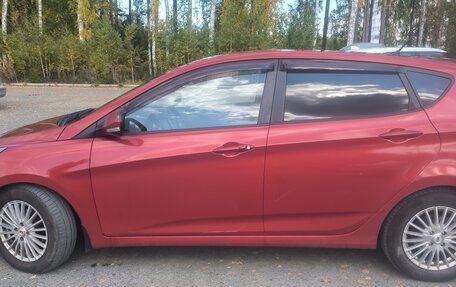 Hyundai Solaris II рестайлинг, 2012 год, 850 000 рублей, 3 фотография