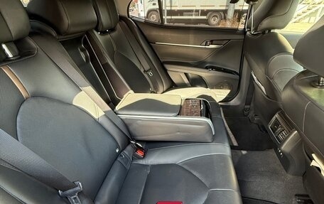 Toyota Camry, 2020 год, 3 150 000 рублей, 13 фотография
