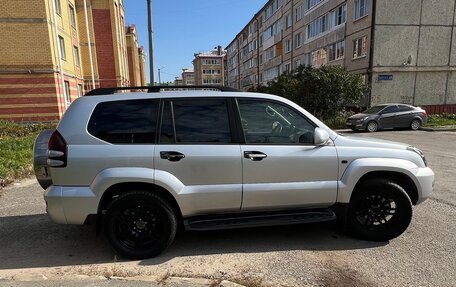 Toyota Land Cruiser Prado 120 рестайлинг, 2003 год, 1 290 000 рублей, 11 фотография