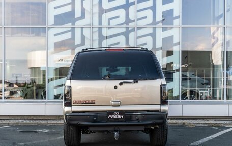 Chevrolet Tahoe II, 2004 год, 2 625 000 рублей, 4 фотография