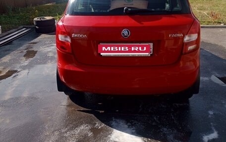 Skoda Fabia II, 2013 год, 680 000 рублей, 6 фотография