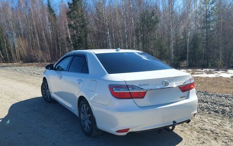 Toyota Camry, 2017 год, 2 800 000 рублей, 2 фотография