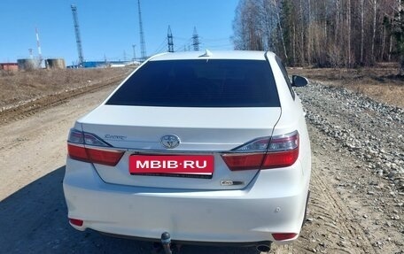 Toyota Camry, 2017 год, 2 800 000 рублей, 10 фотография