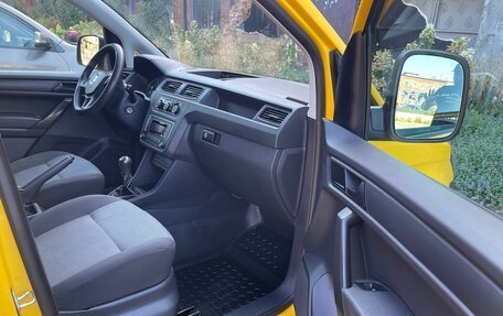 Volkswagen Caddy IV, 2017 год, 1 690 000 рублей, 24 фотография