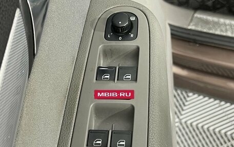 Volkswagen Sharan II, 2010 год, 1 300 000 рублей, 19 фотография