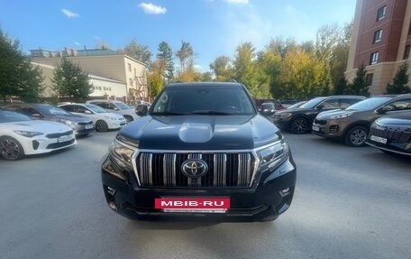 Toyota Land Cruiser Prado 150 рестайлинг 2, 2017 год, 3 450 000 рублей, 14 фотография