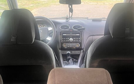 Ford Focus II рестайлинг, 2006 год, 350 000 рублей, 3 фотография