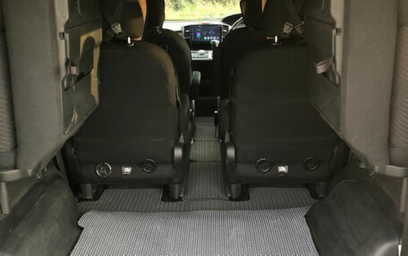 Honda Freed I, 2011 год, 1 100 000 рублей, 11 фотография