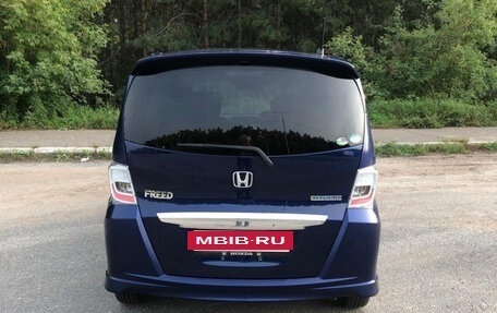 Honda Freed I, 2011 год, 1 100 000 рублей, 3 фотография