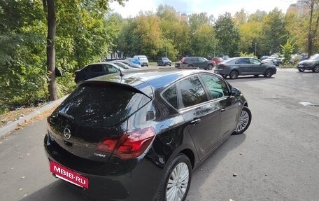 Opel Astra J, 2011 год, 595 000 рублей, 3 фотография