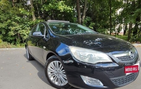 Opel Astra J, 2011 год, 595 000 рублей, 4 фотография