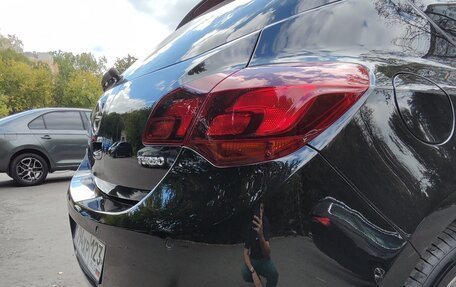 Opel Astra J, 2011 год, 595 000 рублей, 14 фотография