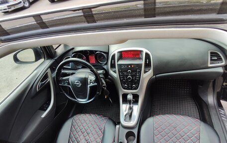 Opel Astra J, 2011 год, 595 000 рублей, 22 фотография