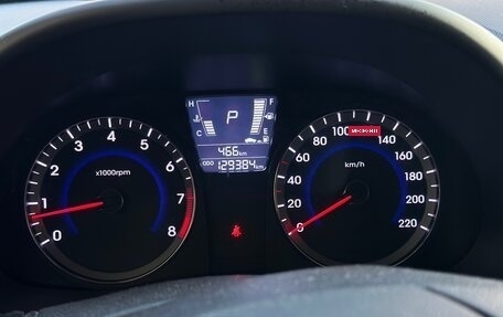 Hyundai Solaris II рестайлинг, 2014 год, 920 000 рублей, 9 фотография
