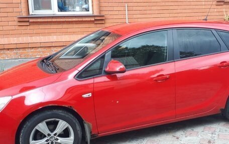 Opel Astra J, 2010 год, 700 000 рублей, 6 фотография